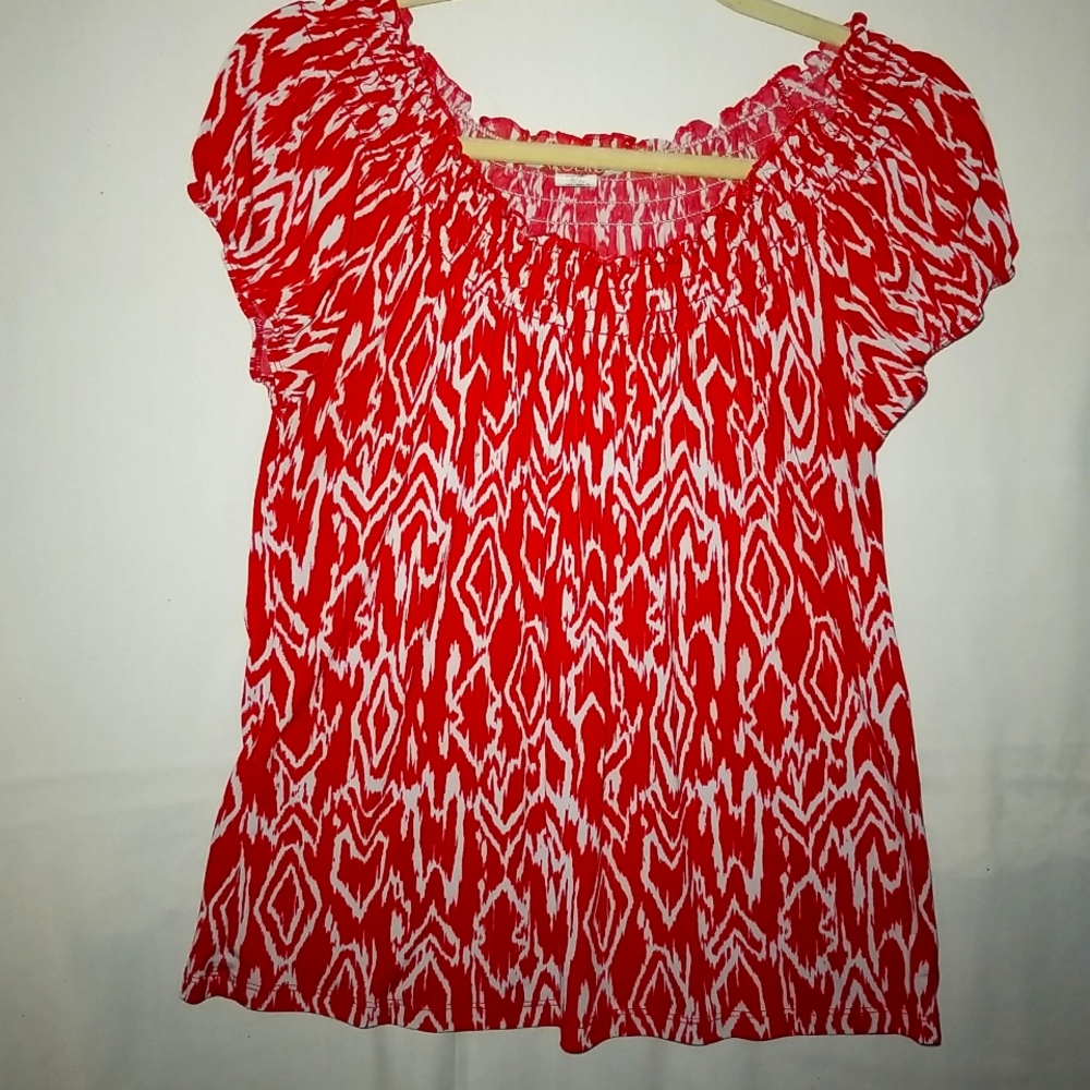 Red women's top size,Large.